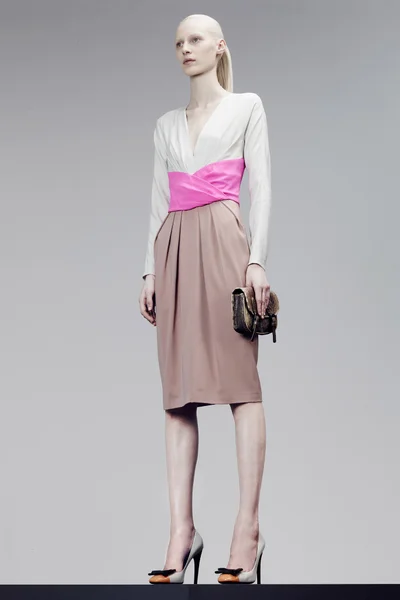 Look 24